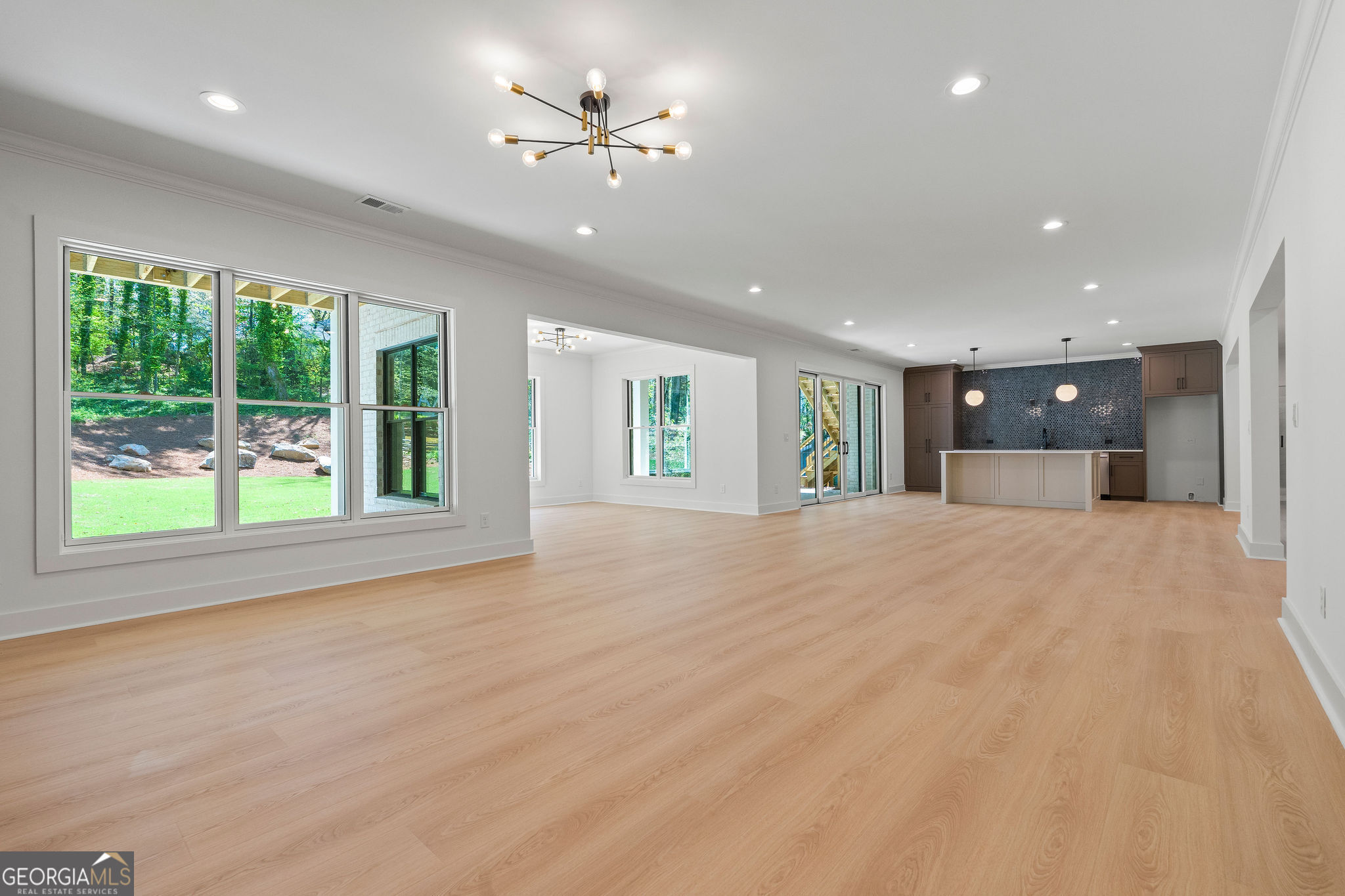 816 Hillwood Drive Marietta GA 30068