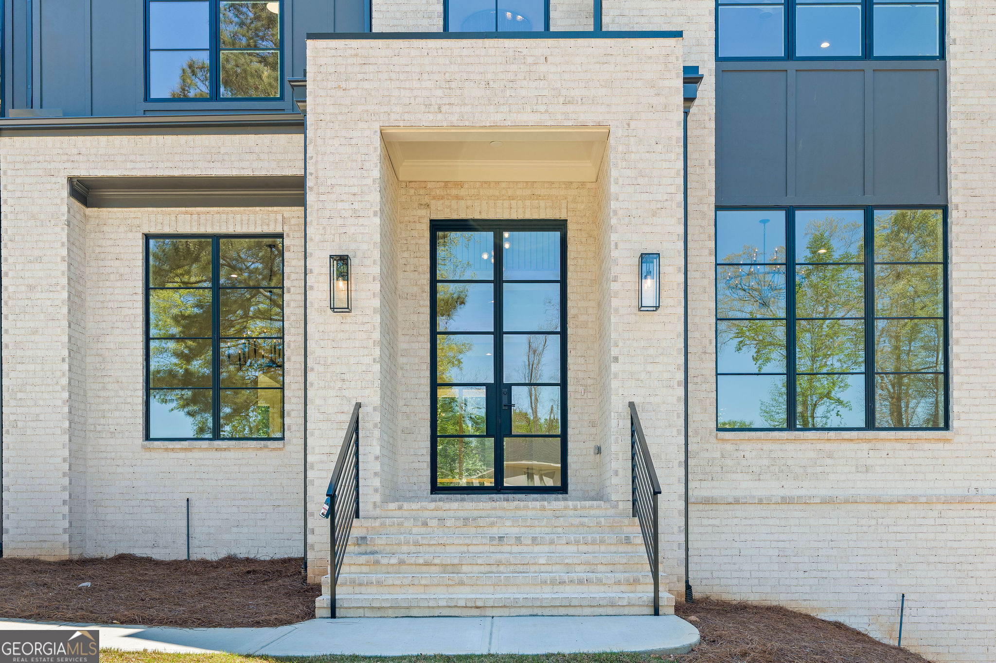 816 Hillwood Drive Marietta GA 30068