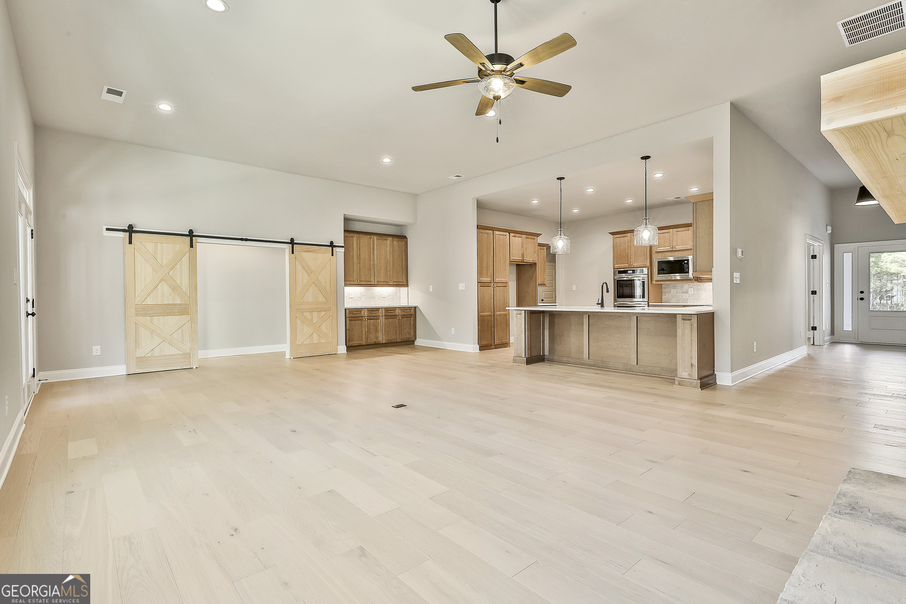 16 Nelson Way Williamson GA 30292