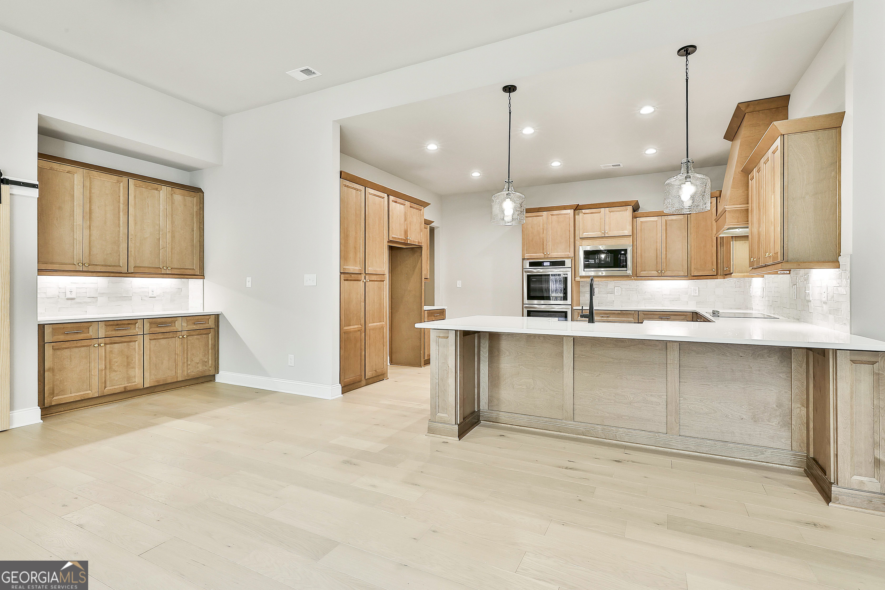 16 Nelson Way Williamson GA 30292