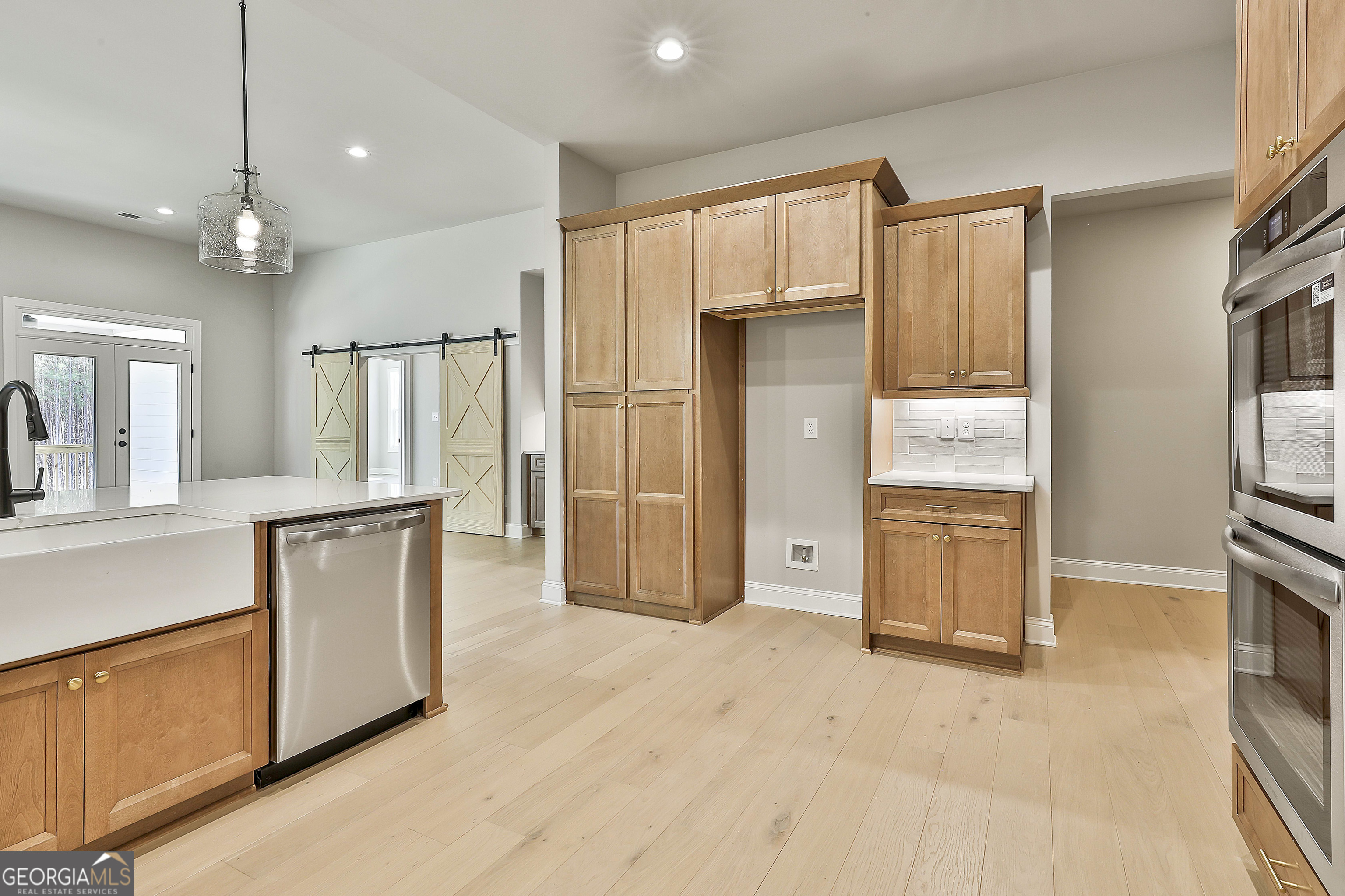 16 Nelson Way Williamson GA 30292
