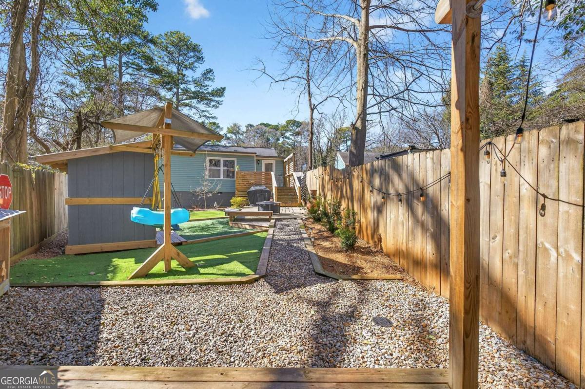 1626 Jobeth Avenue SE Atlanta GA 30316