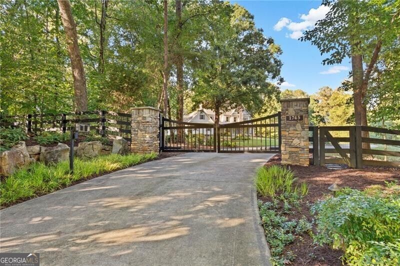1745 Dinsmore Road Milton GA 30004