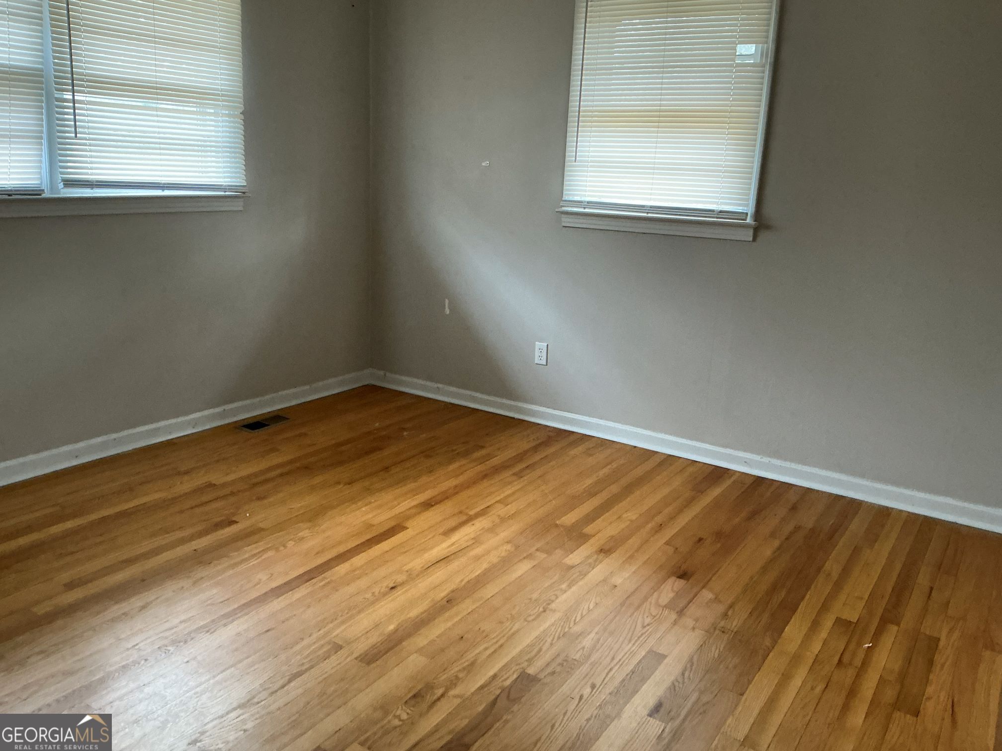 15 Cedar Street Hartwell GA 30643