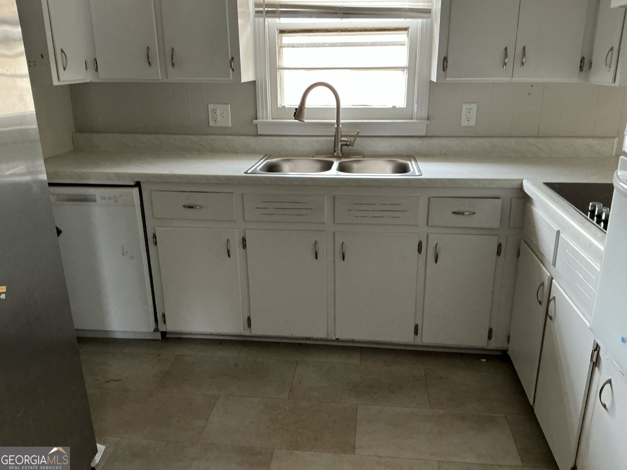 15 Cedar Street Hartwell GA 30643