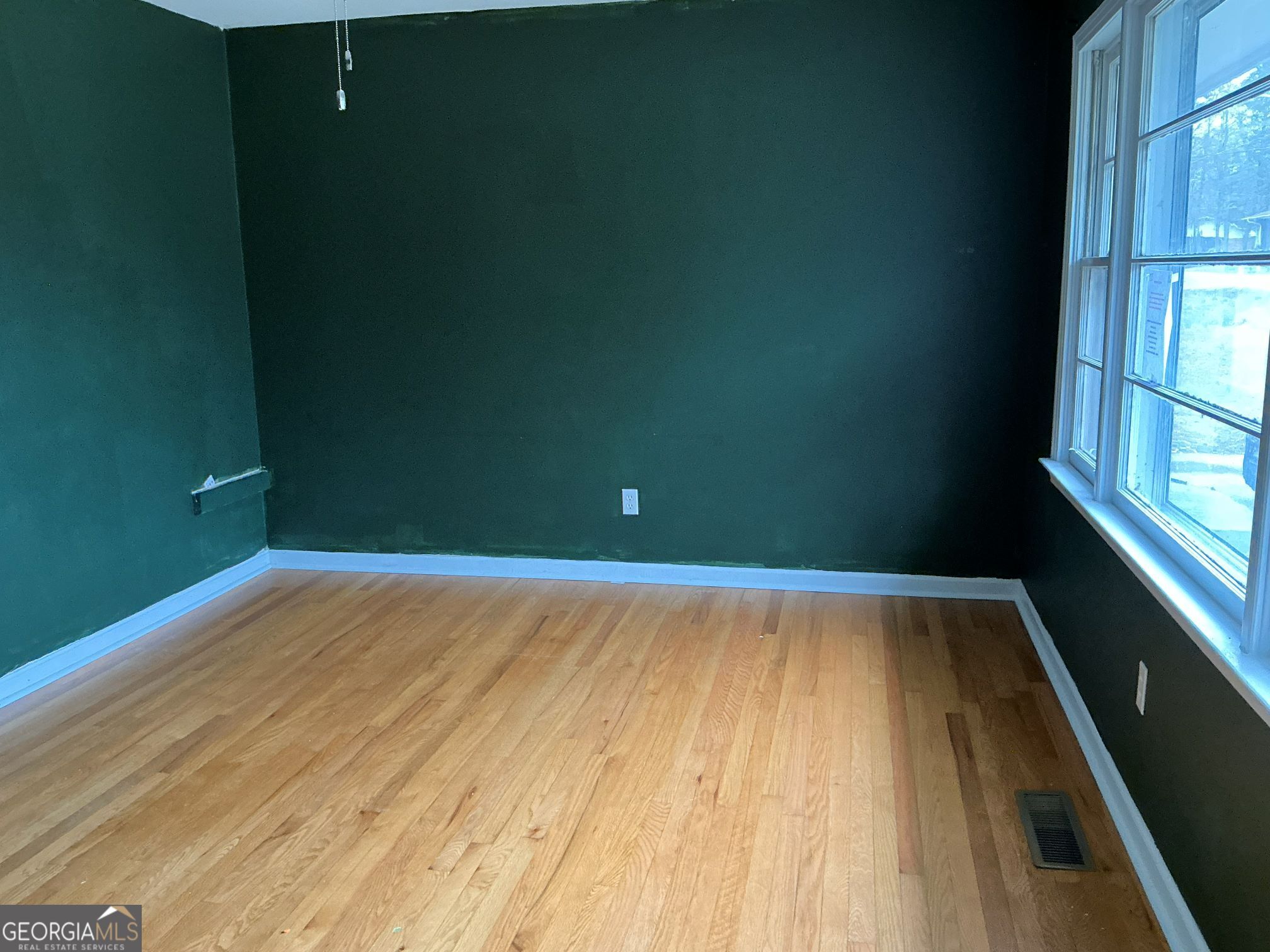 15 Cedar Street Hartwell GA 30643