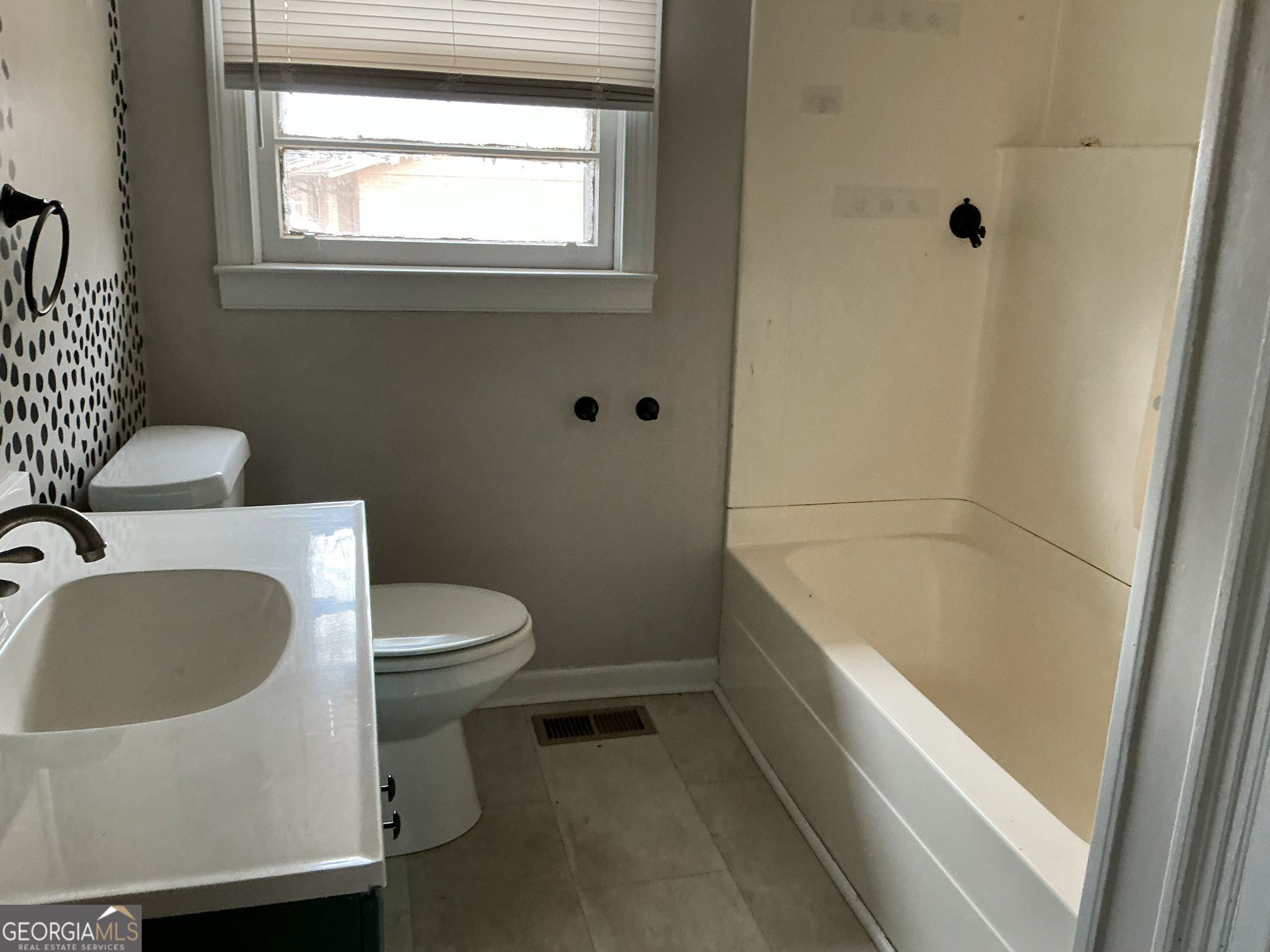 15 Cedar Street Hartwell GA 30643