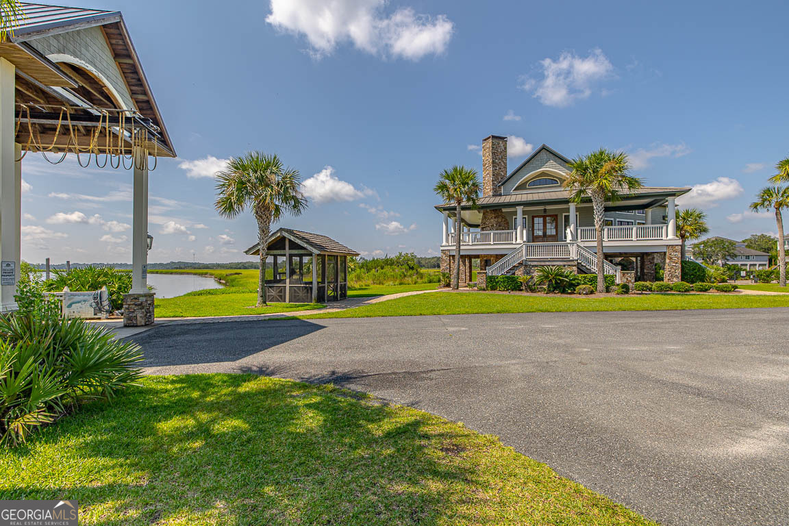 211 Sanford Drive Waverly GA 31565
