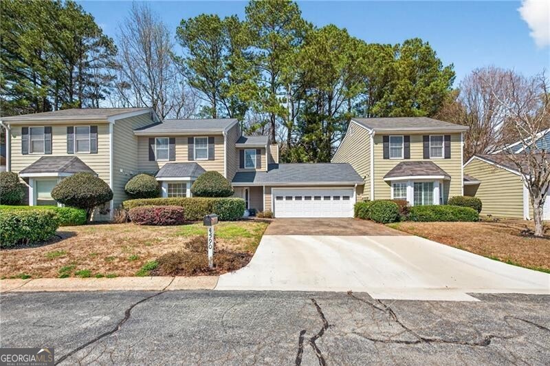 4590 Village Oaks Circle Dunwoody GA 30338