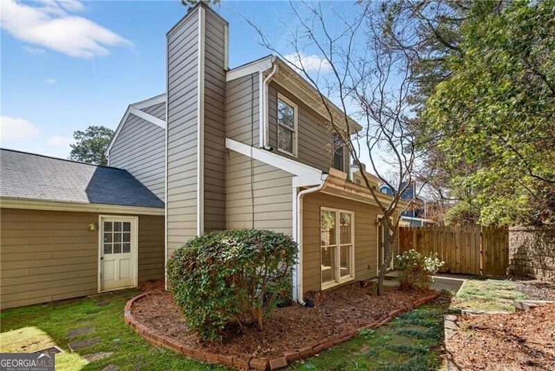 4590 Village Oaks Circle Dunwoody GA 30338
