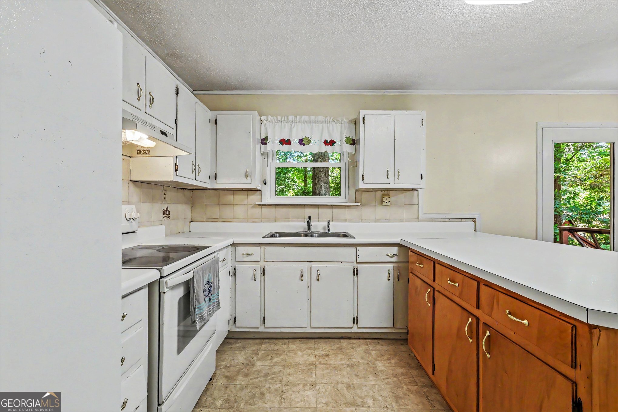 1136 Creekdale Drive Clarkston GA 30021