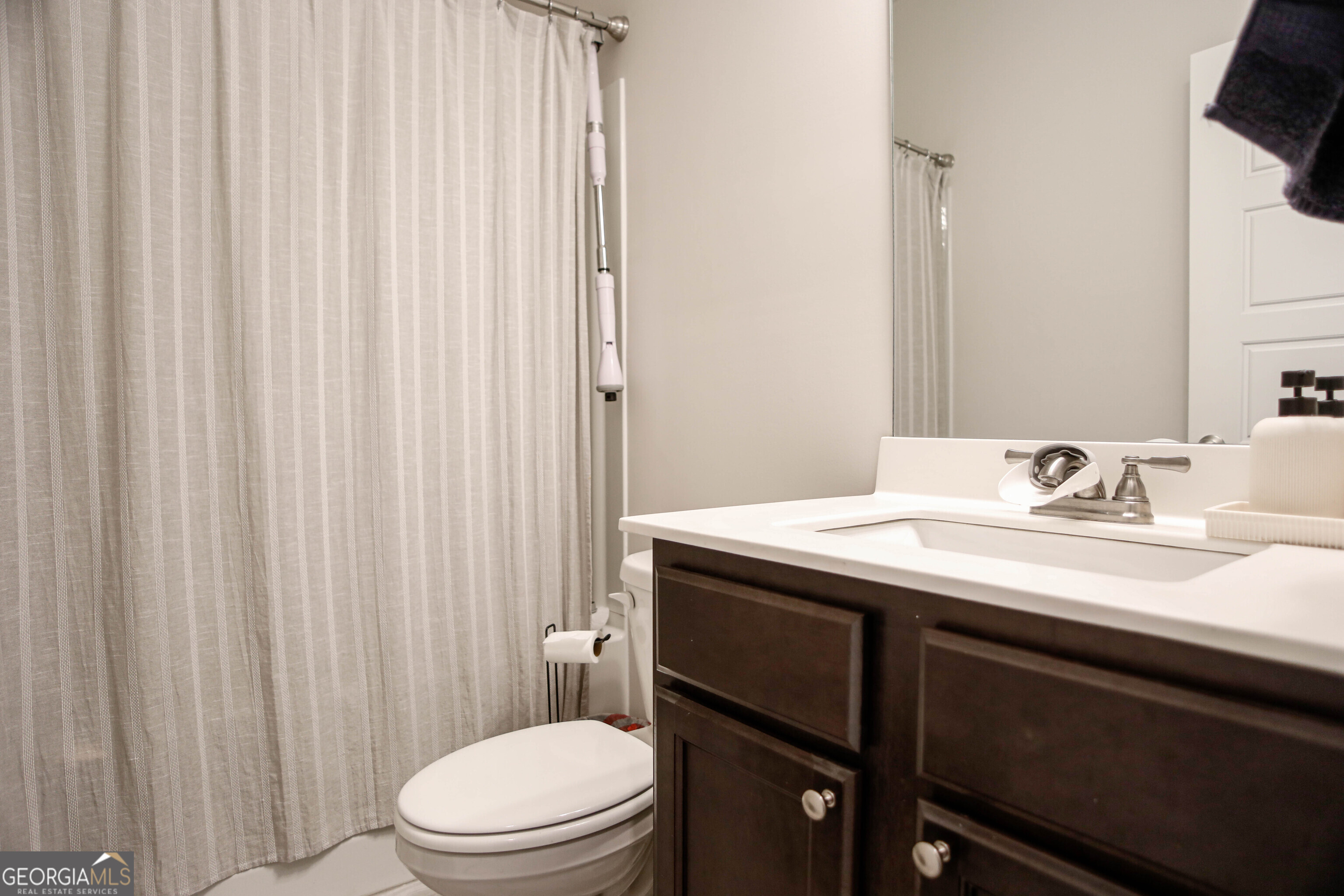 5329 Fox Hill Lane Oakwood GA 30566