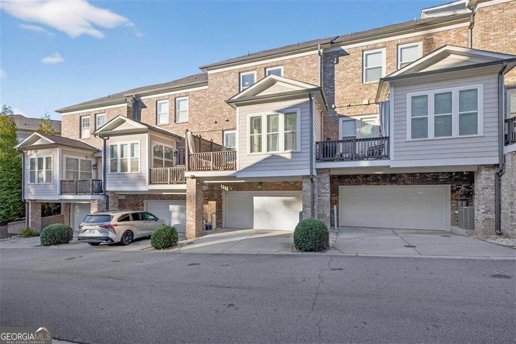 7012 Seneca Court Roswell GA 30076
