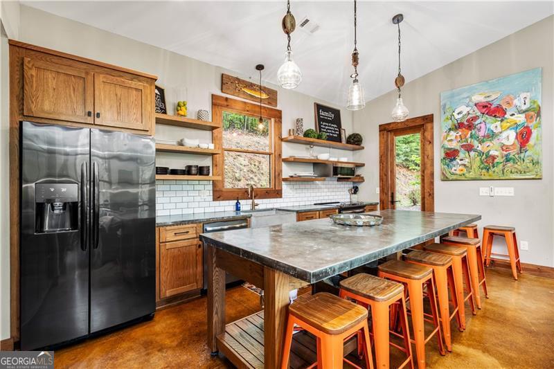 2745 Galloway Road Blue Ridge GA 30513