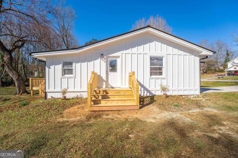 298 Faulkner Street Cleveland GA 30528