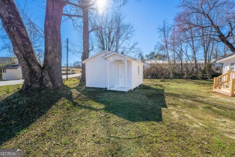 298 Faulkner Street Cleveland GA 30528