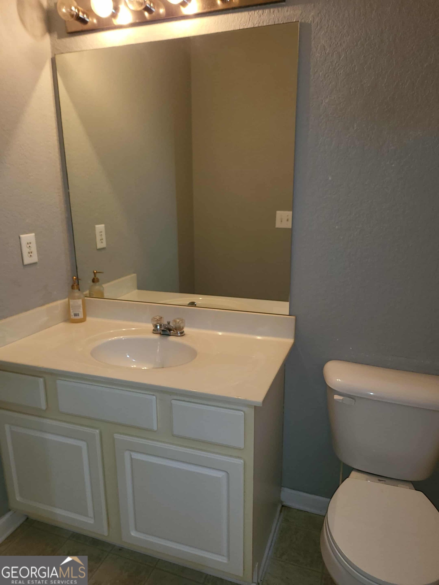 394 Brookview Drive Riverdale GA 30274