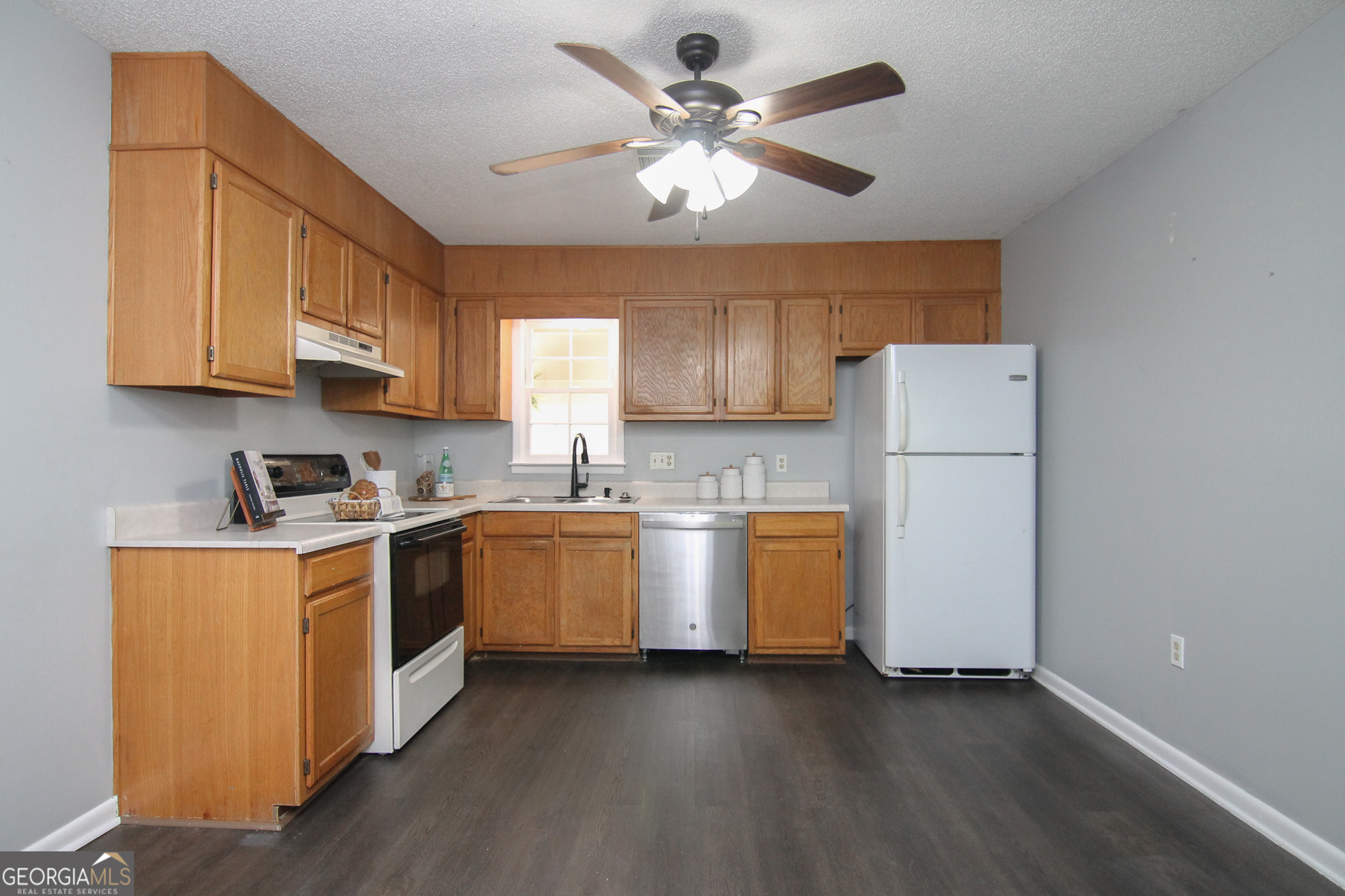 1502 Main Street Perry GA 31069