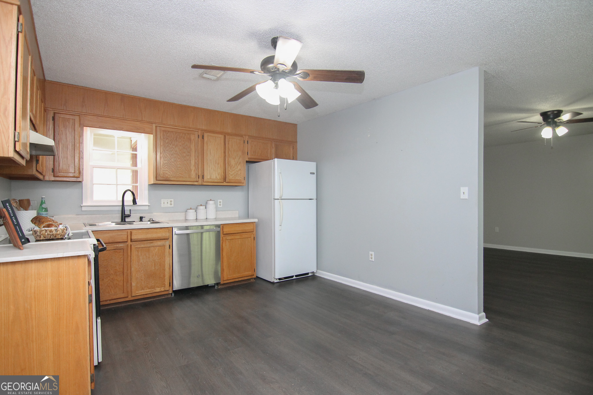 1502 Main Street Perry GA 31069