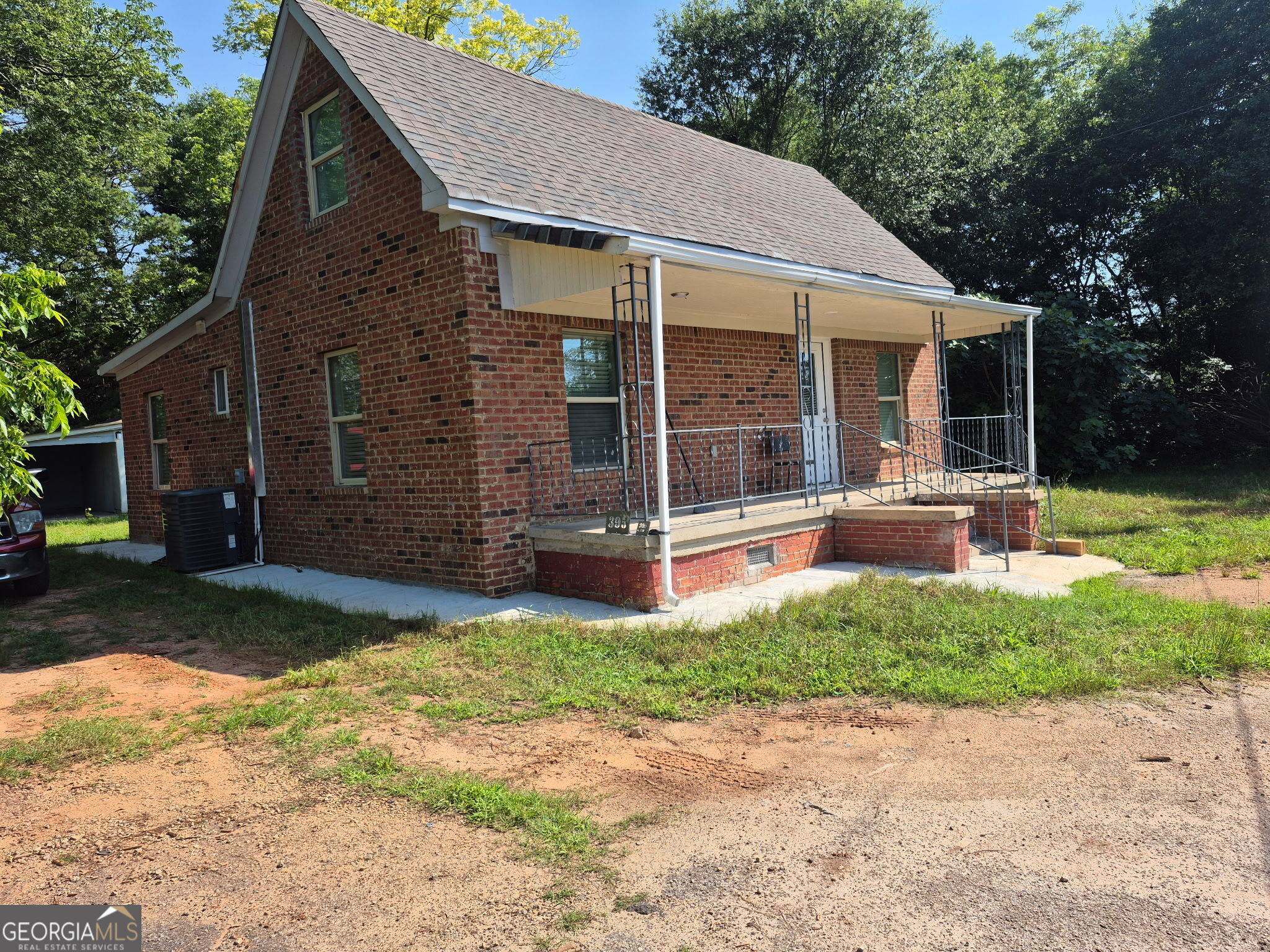 395 S Elm Street Commerce GA 30529