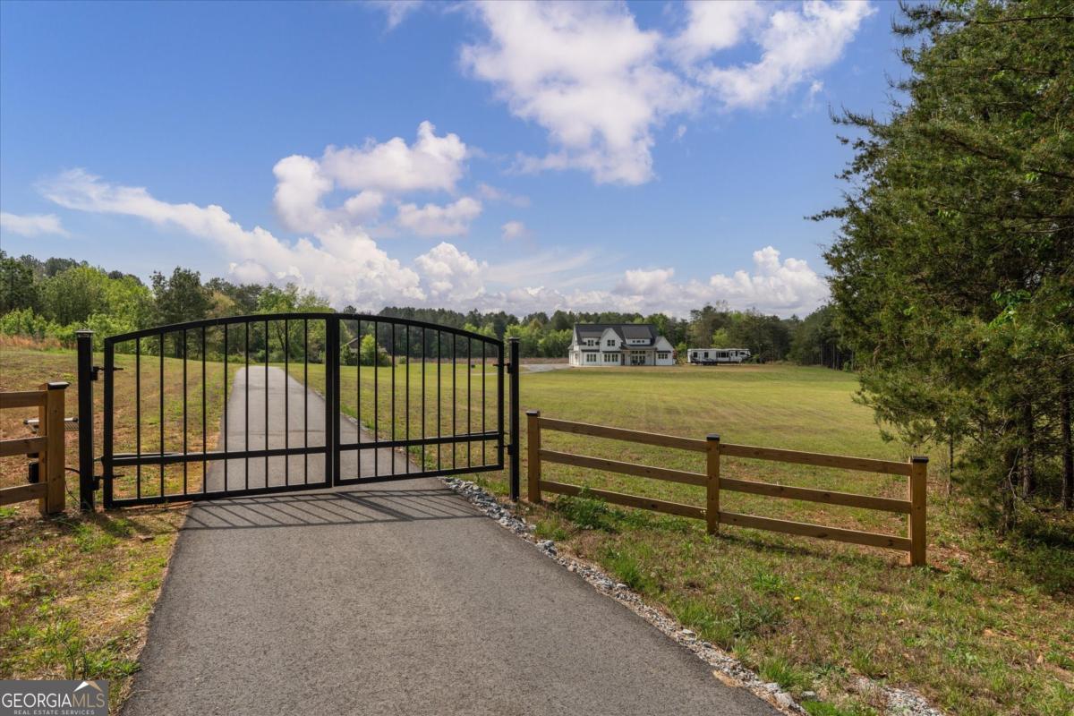 2465 Highway 113 Taylorsville GA 30178