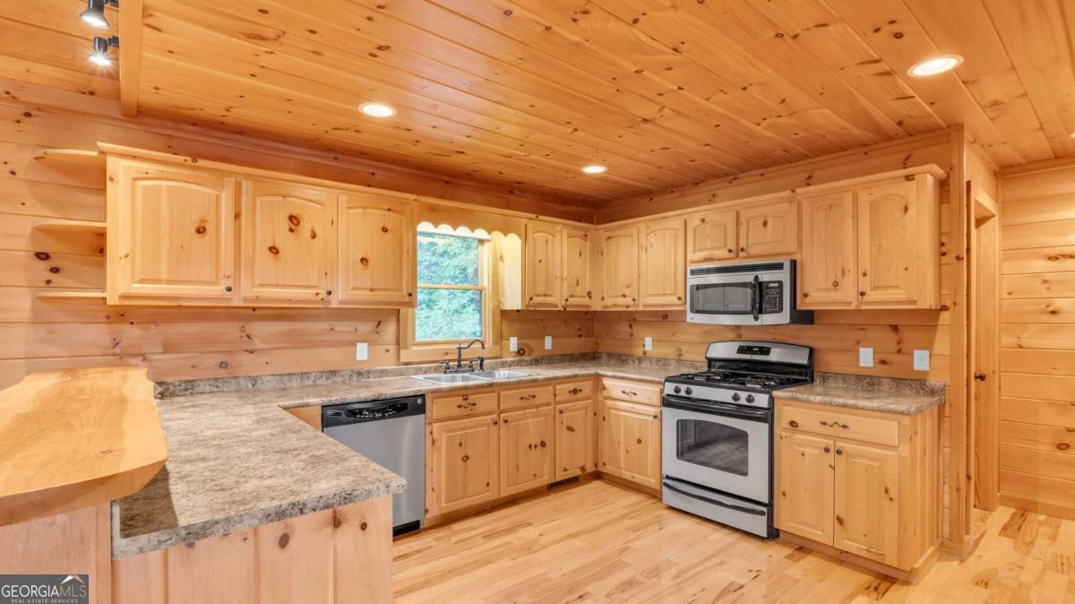 691 Mitchell Branch Road Morganton GA 30560