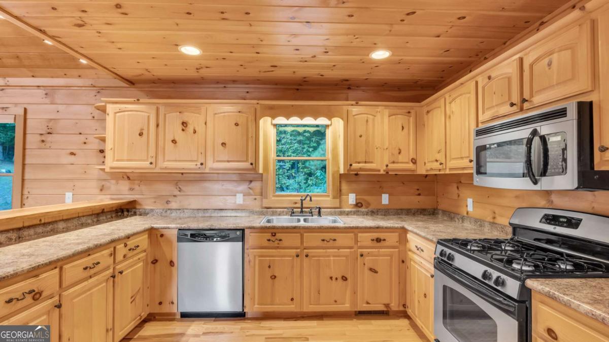 691 Mitchell Branch Road Morganton GA 30560