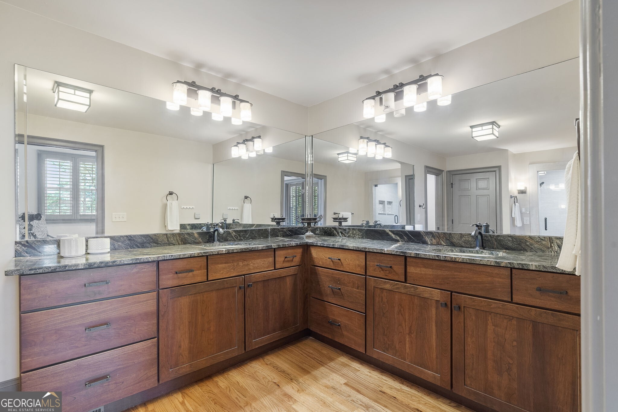 6402 Lakeview Drive Buford GA 30518