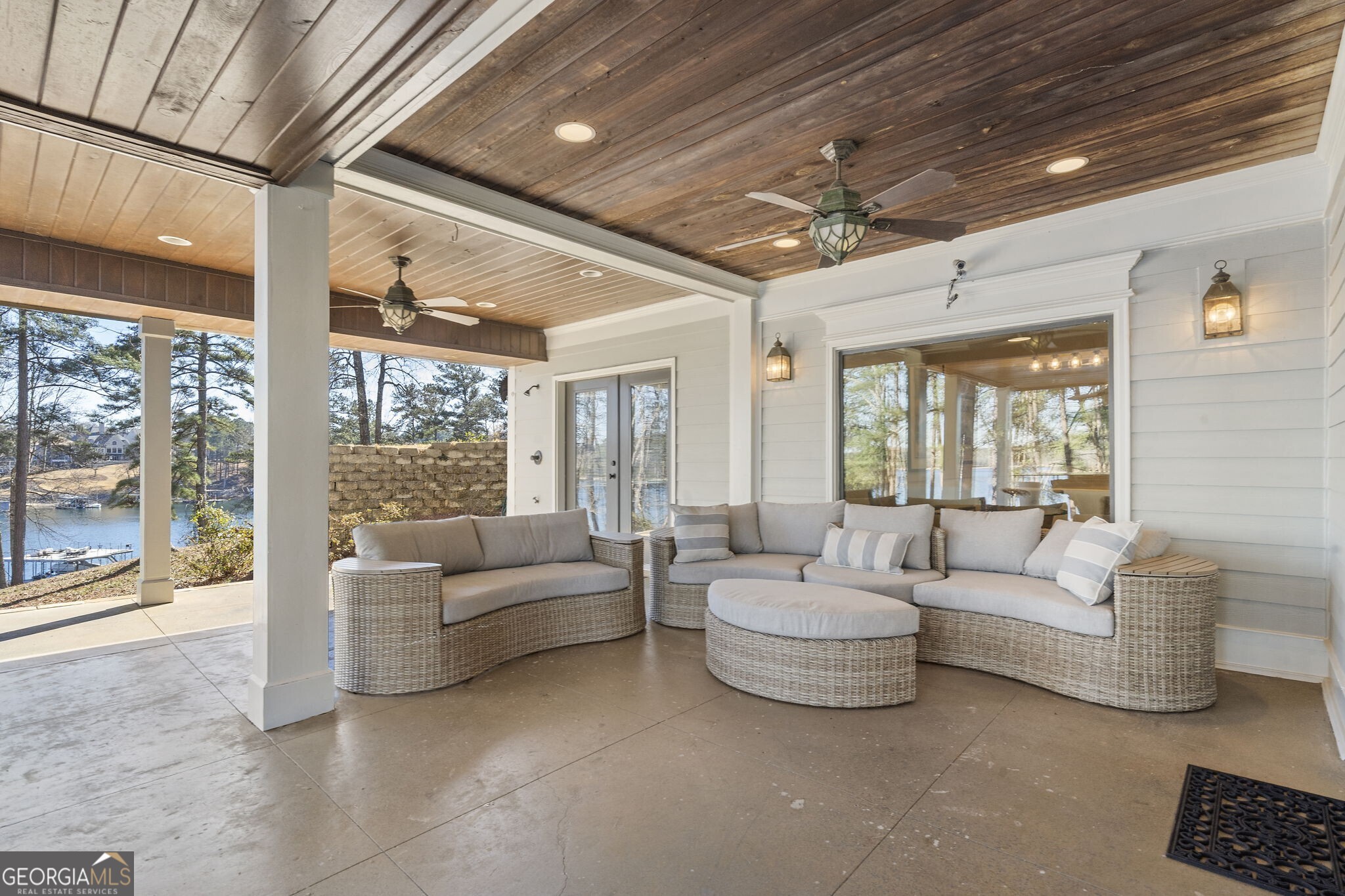 6402 Lakeview Drive Buford GA 30518