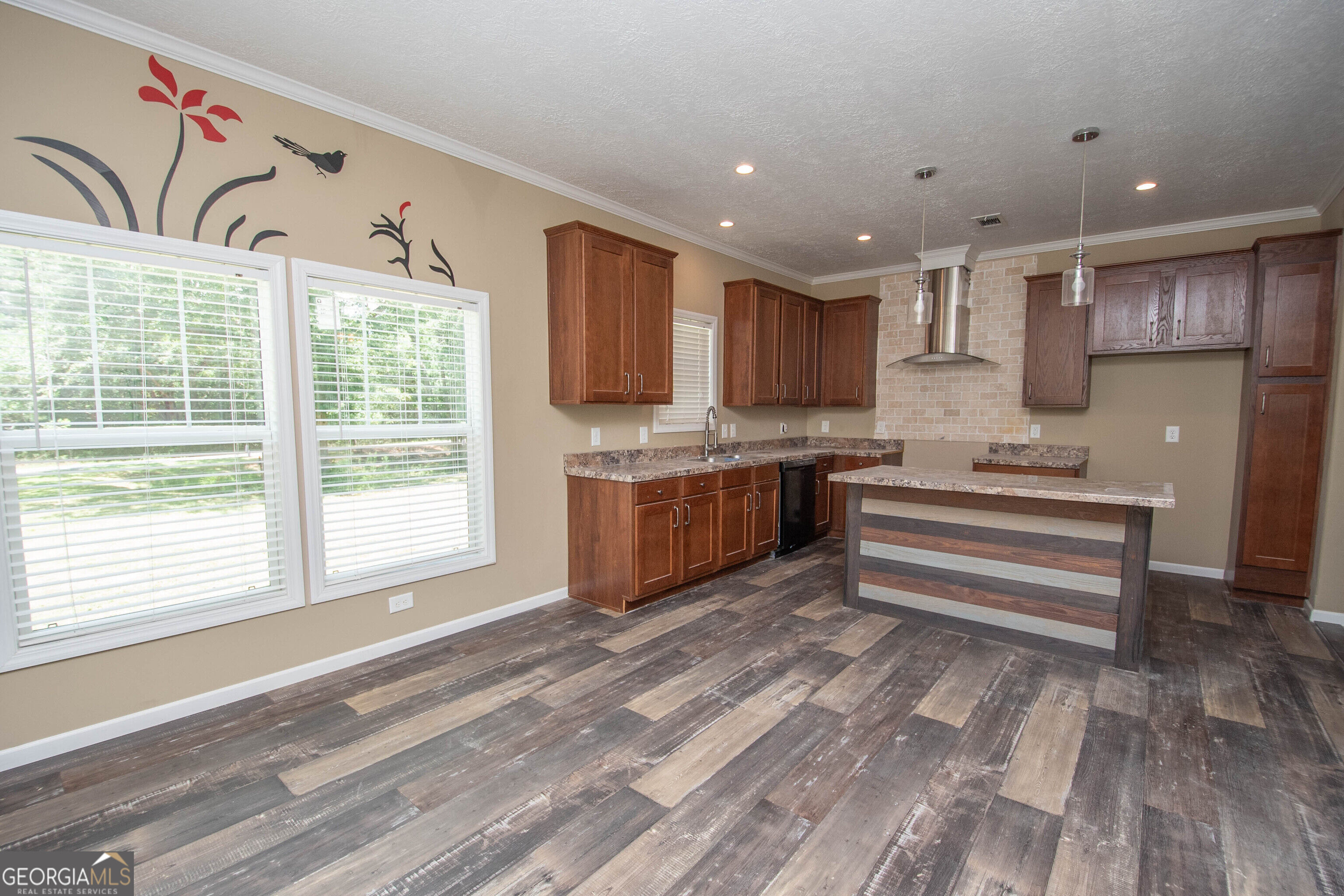 196 Dogwood Lane Woodbury GA 30293