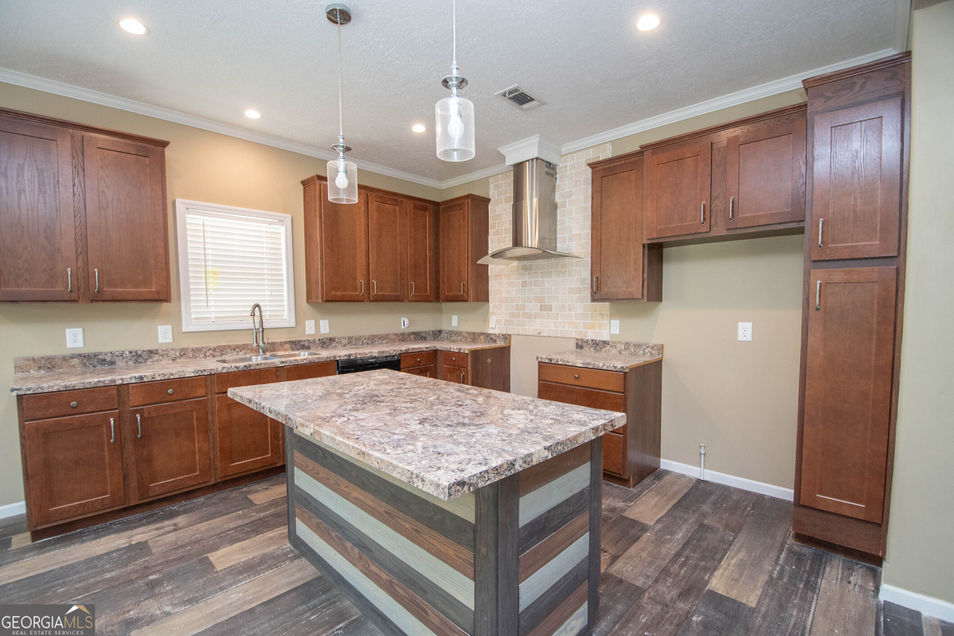 196 Dogwood Lane Woodbury GA 30293