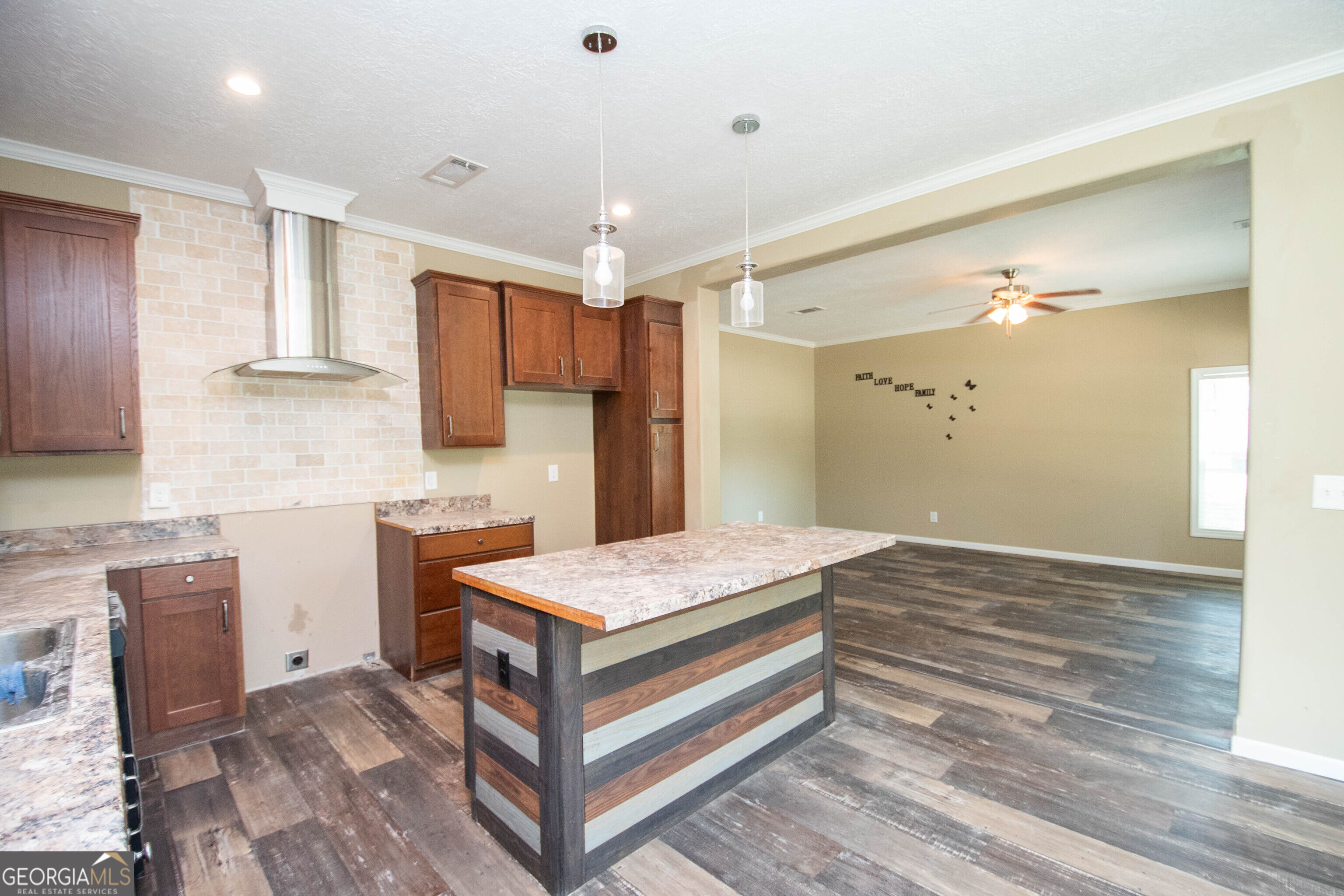 196 Dogwood Lane Woodbury GA 30293