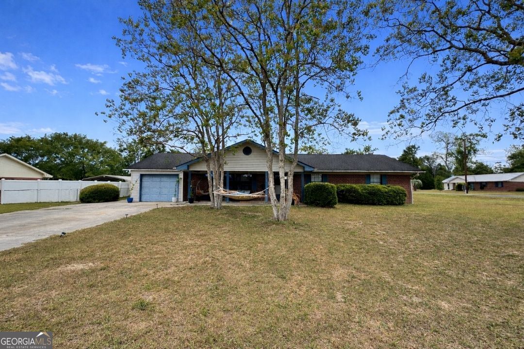 131 Fawn Lane Blackshear GA 31516
