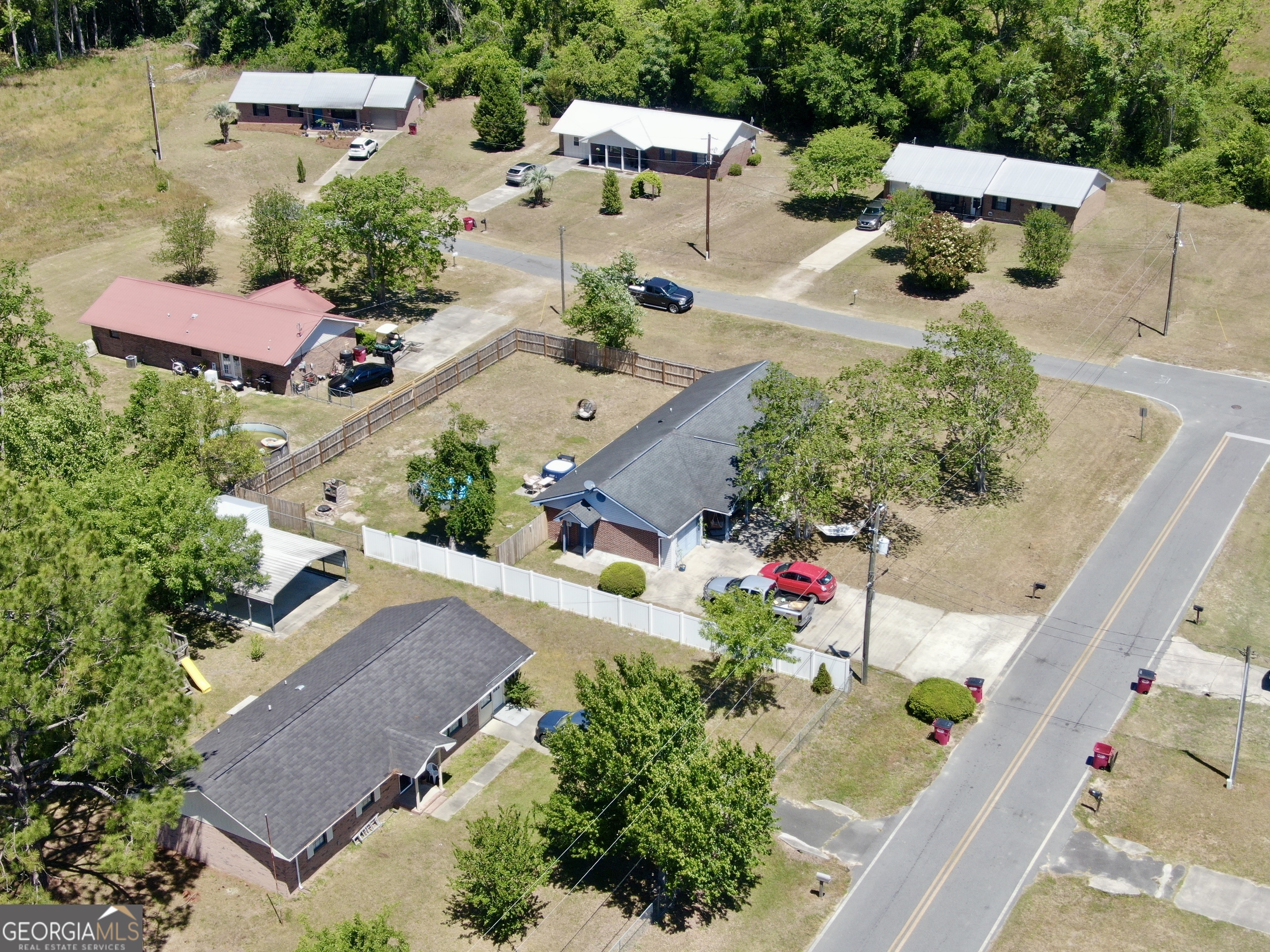 131 Fawn Lane Blackshear GA 31516