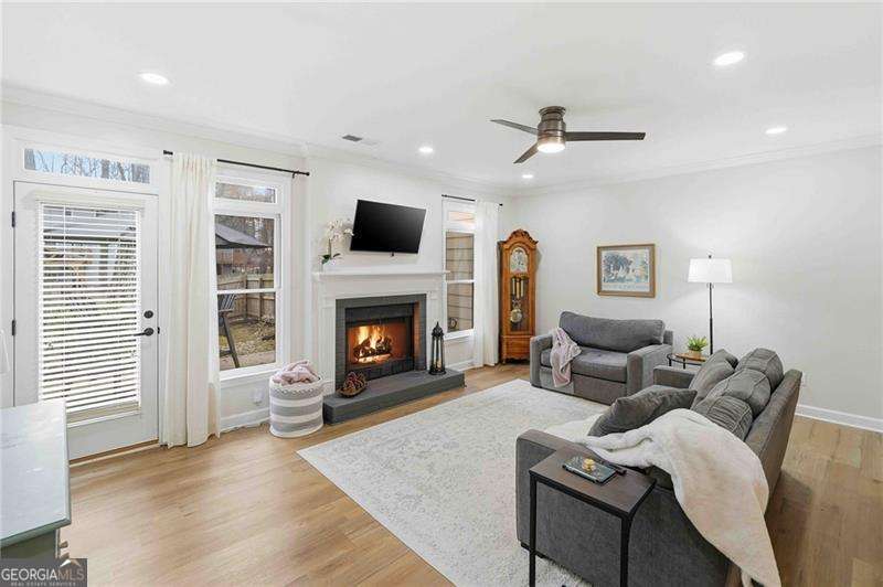 137 Weatherburne Drive Roswell GA 30076
