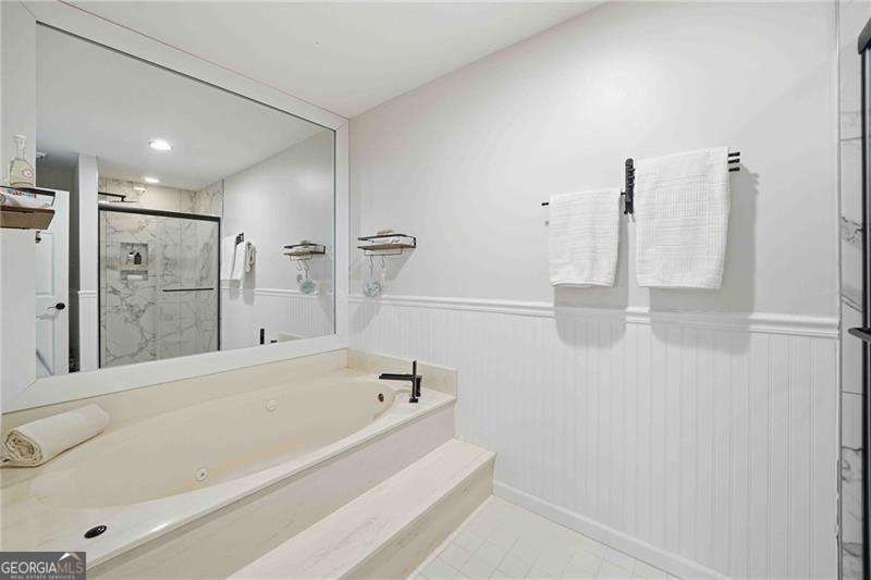 137 Weatherburne Drive Roswell GA 30076