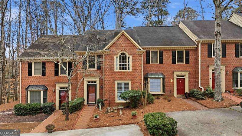 137 Weatherburne Drive Roswell GA 30076