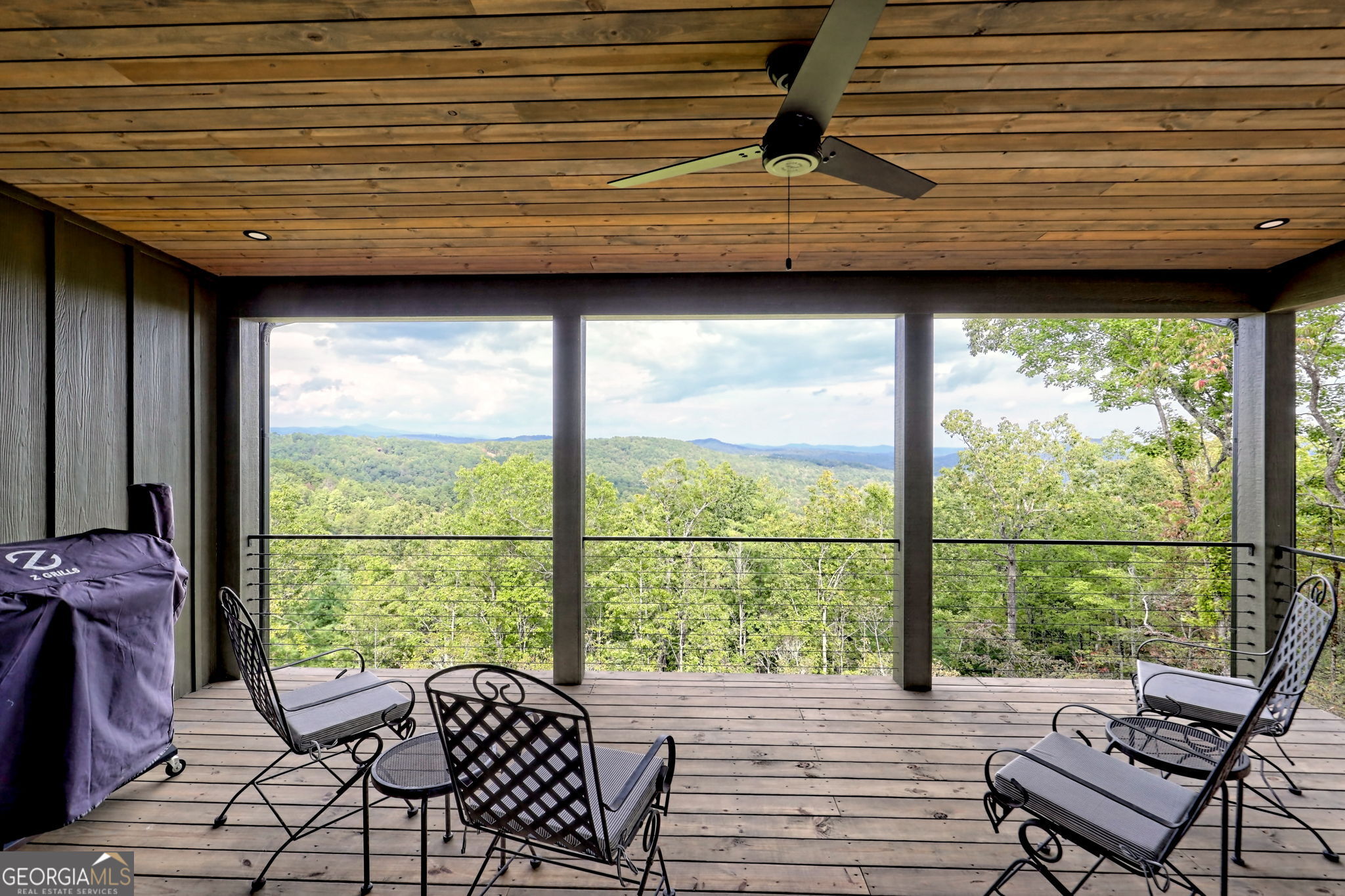 1095 Rabun Bluffs Drive Lakemont GA 30552