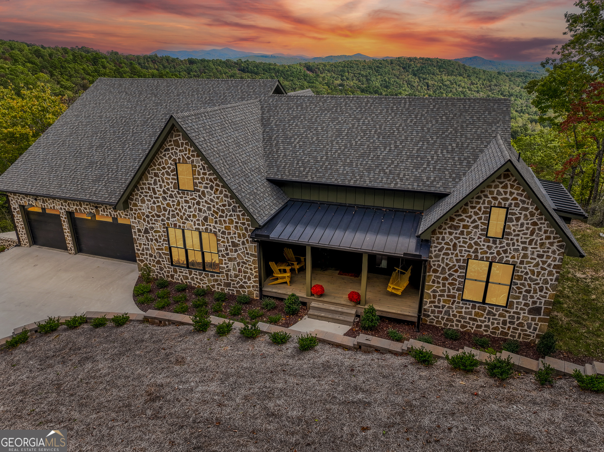 1095 Rabun Bluffs Drive Lakemont GA 30552