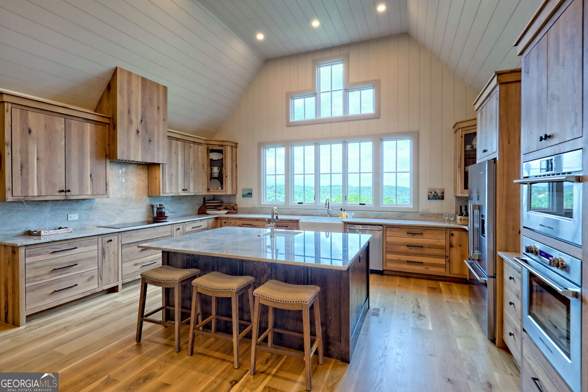 1095 Rabun Bluffs Drive Lakemont GA 30552