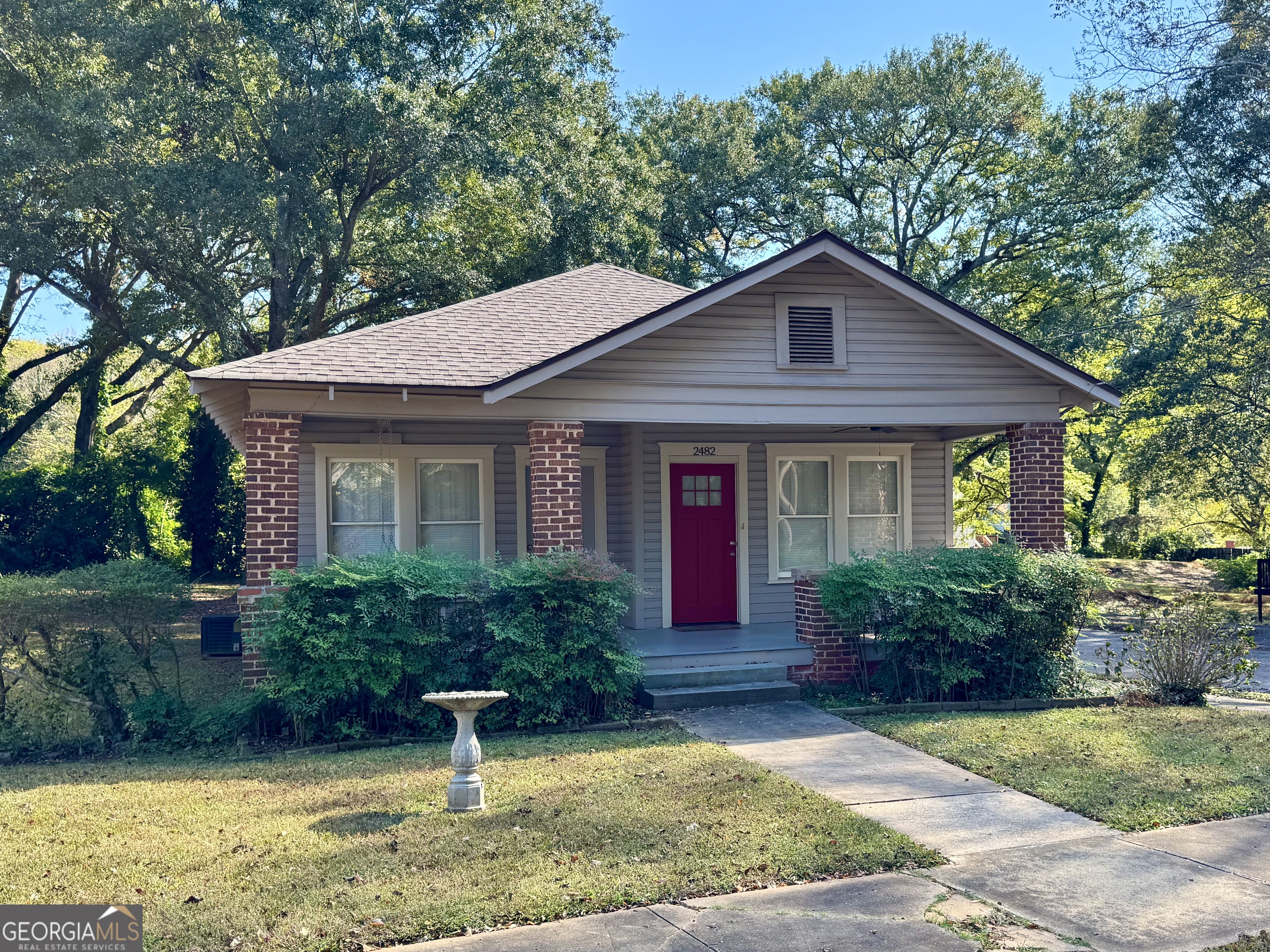 2482 Maple Street East Point GA 30344