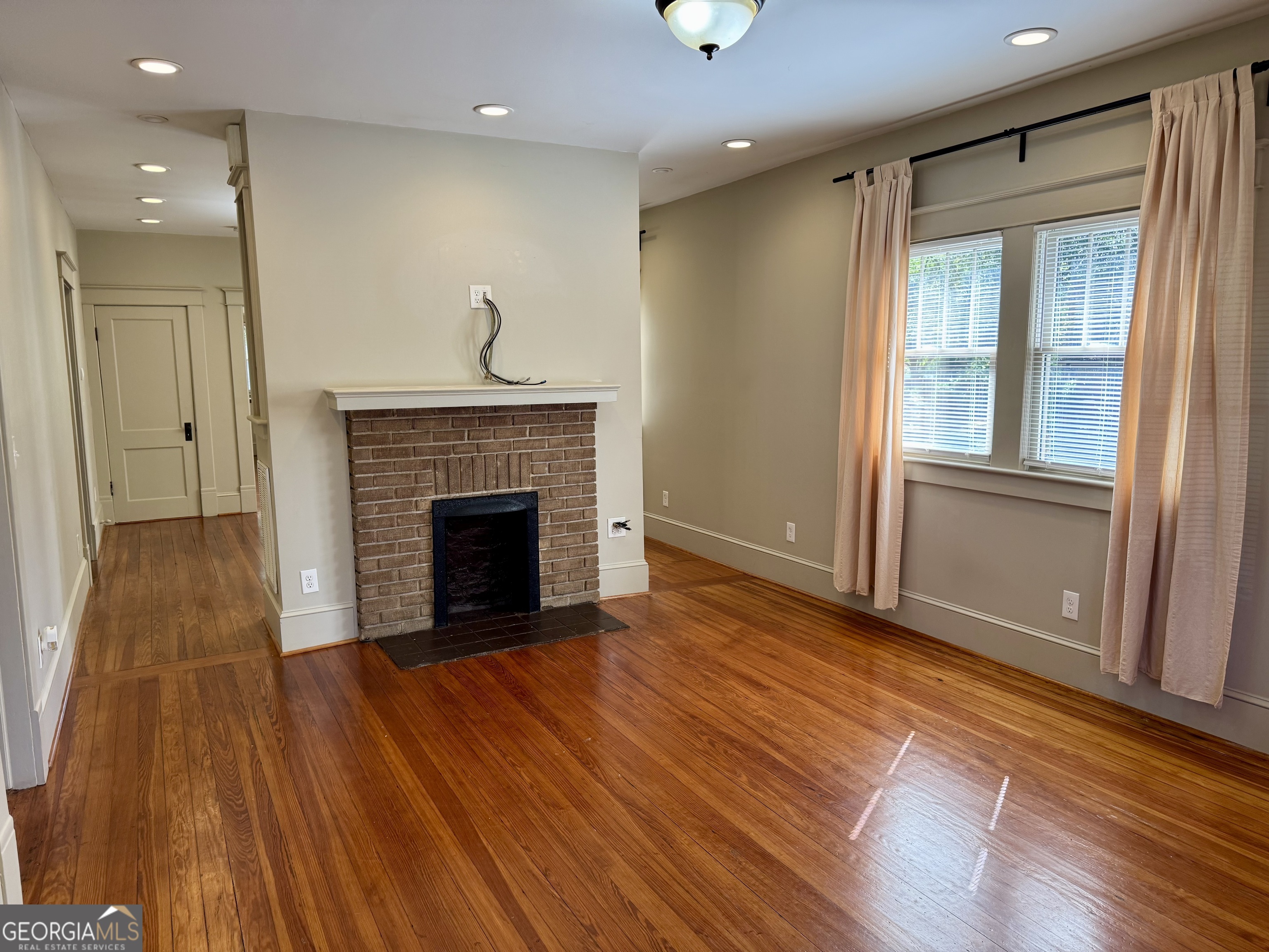 2482 Maple Street East Point GA 30344