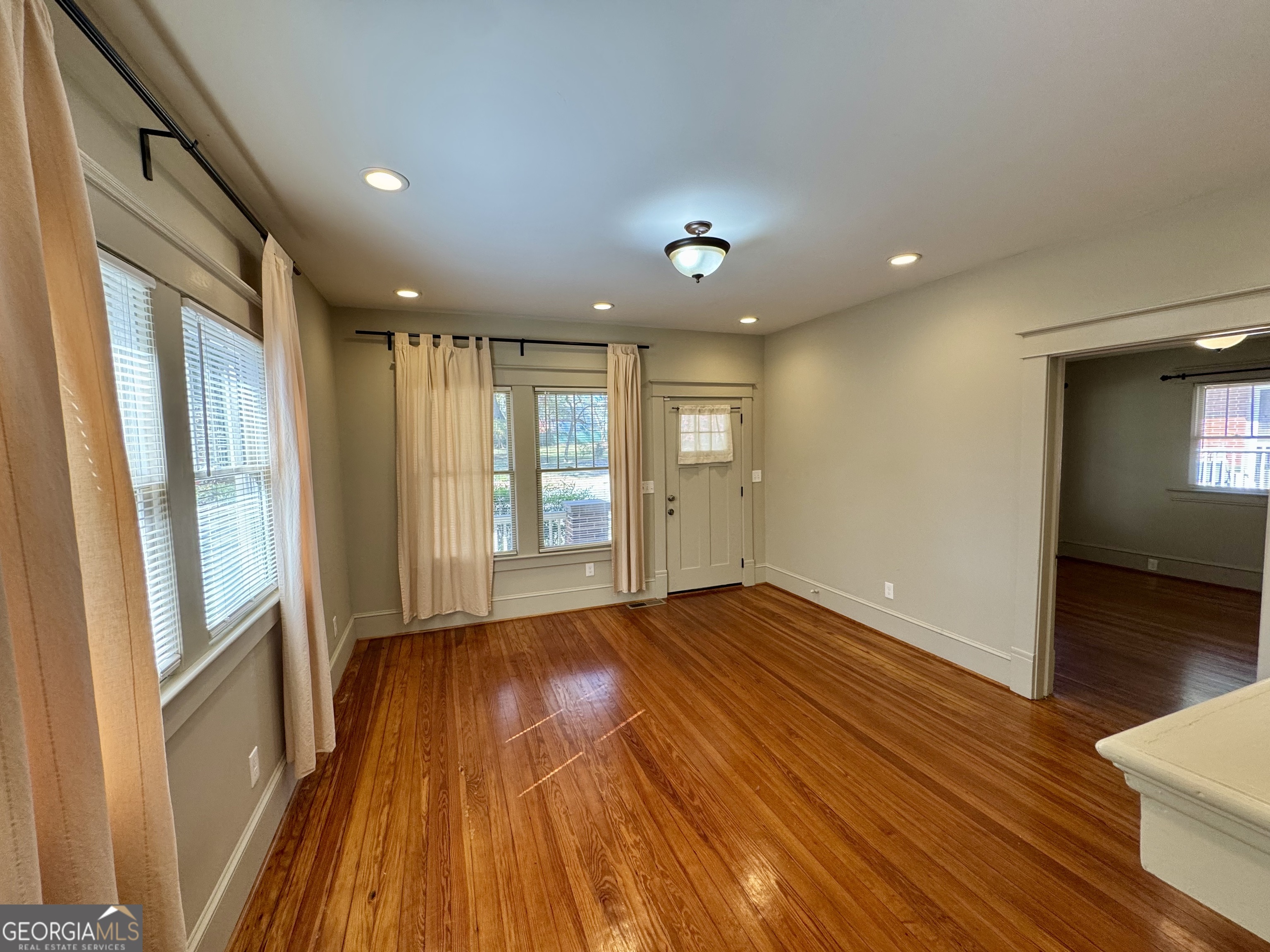 2482 Maple Street East Point GA 30344
