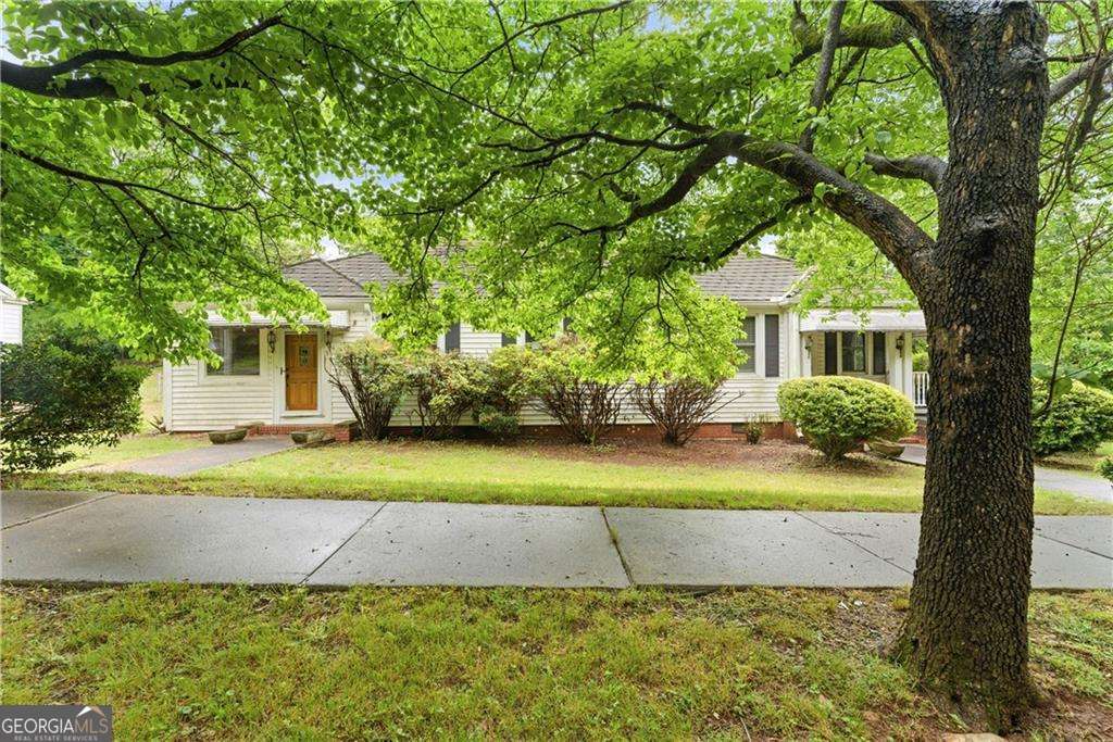 5121 Newark Avenue Clarkdale GA 30111