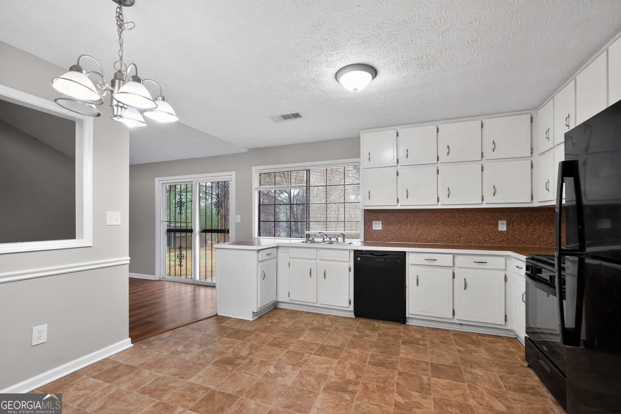 1004 Fairview Road Ellenwood GA 30294
