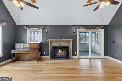 416 Electric Avenue Clayton GA 30525