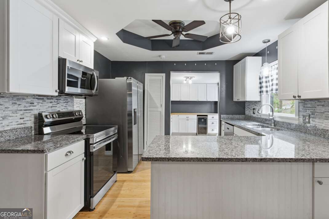 416 Electric Avenue Clayton GA 30525