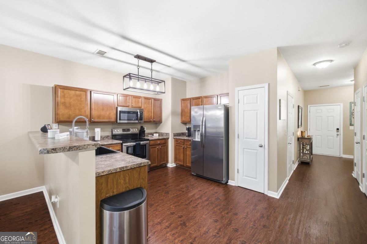 536 Oakside Place Acworth GA 30102