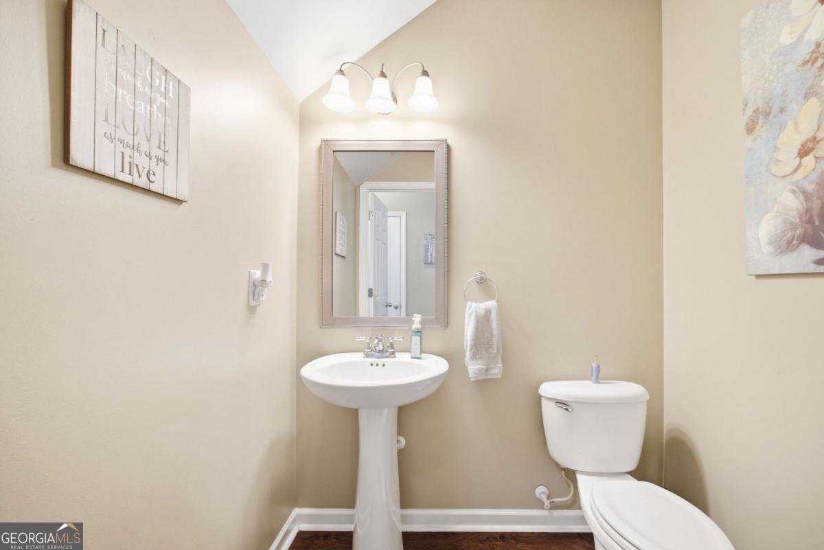 536 Oakside Place Acworth GA 30102