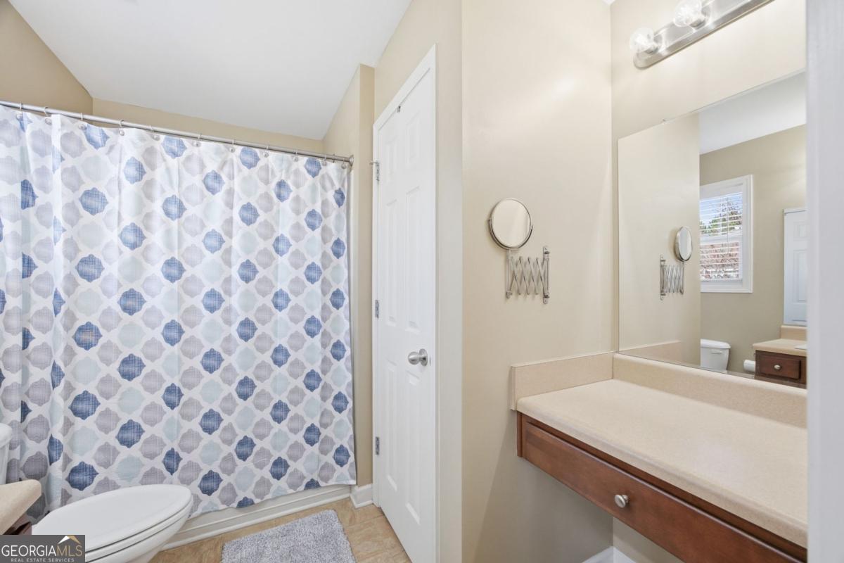 536 Oakside Place Acworth GA 30102